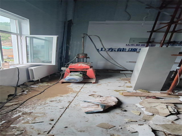 惠民地基基础下沉墙体裂缝加固注浆顶升施工